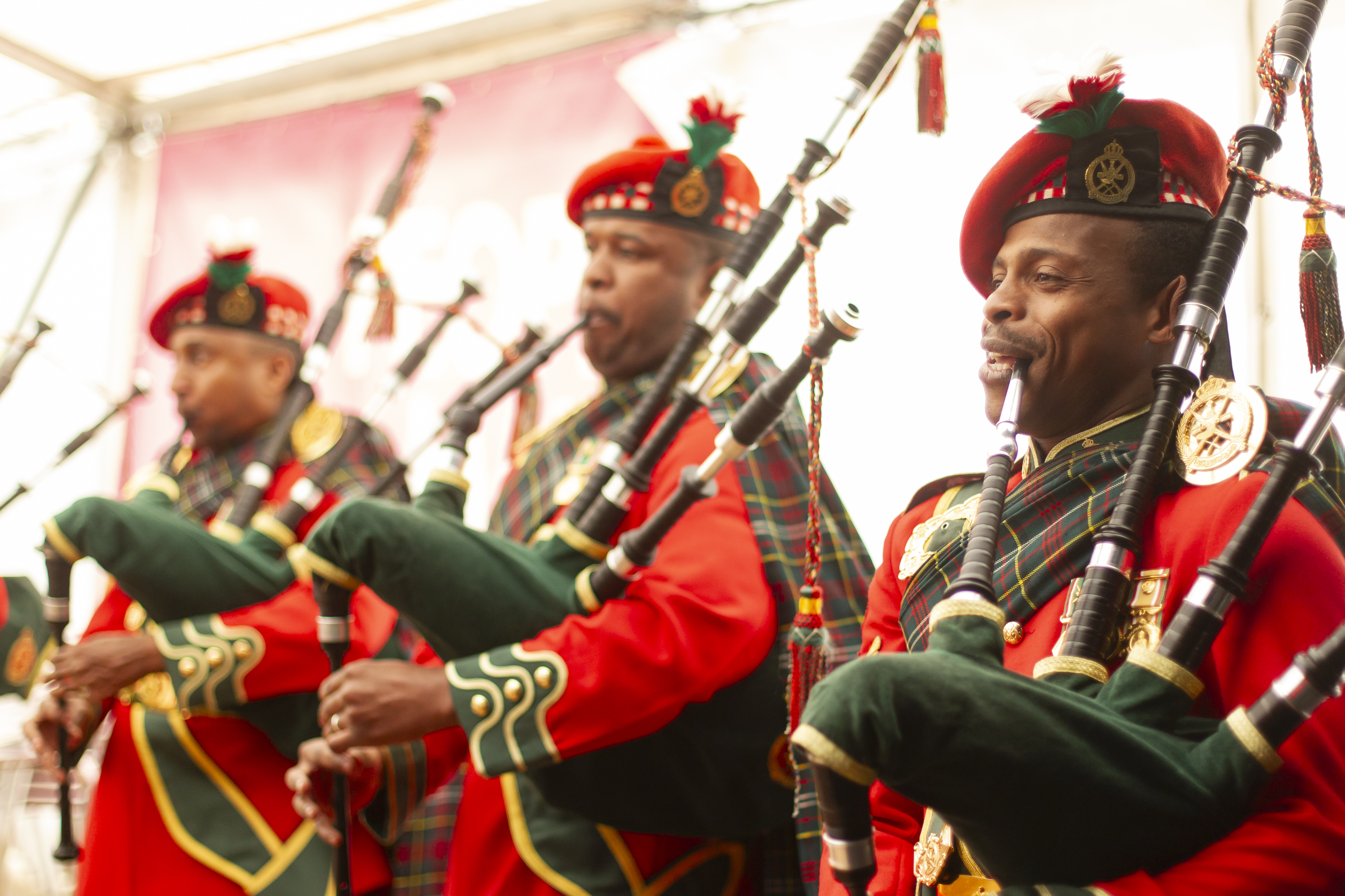 PipingLive24tuesdayRoyalArmyOfOmanPipeBand.jpg